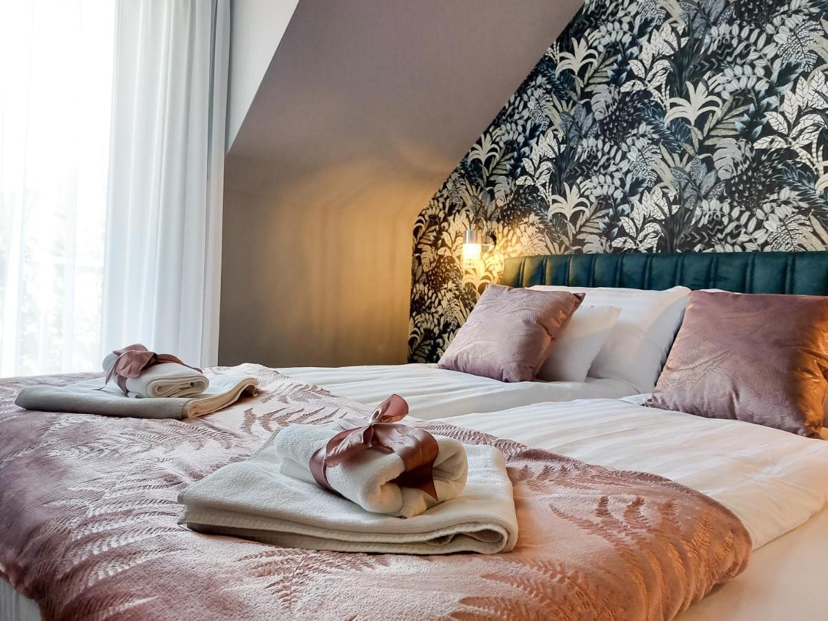 Linden Apartman 107 Glamour (Adults Only) Mosonmagyaróvár エクステリア 写真